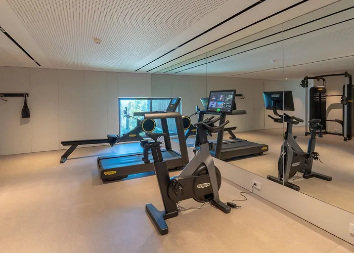 Lyra Lux Penthouse By Lovelystay