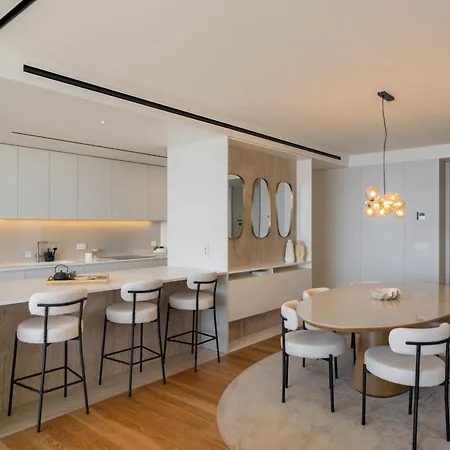 Lyra Lux Penthouse By Lovelystay Apartamento