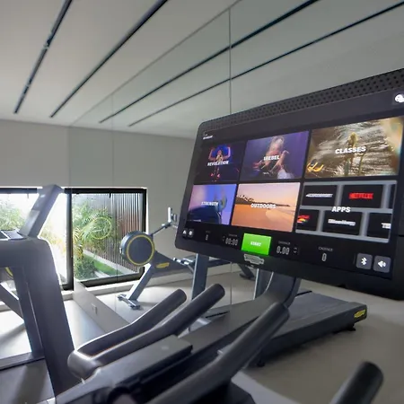 Lyra Lux Penthouse By Lovelystay *