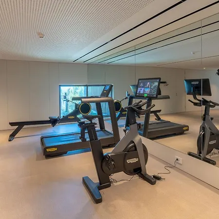 Lyra Lux Penthouse By Lovelystay