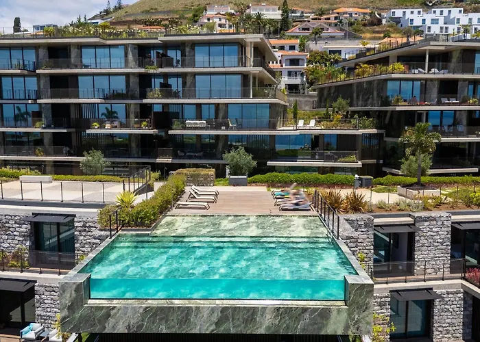 Lyra Lux Penthouse By Lovelystay Apartment *