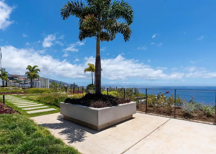 Lyra Lux Penthouse By Lovelystay * 丰沙尔